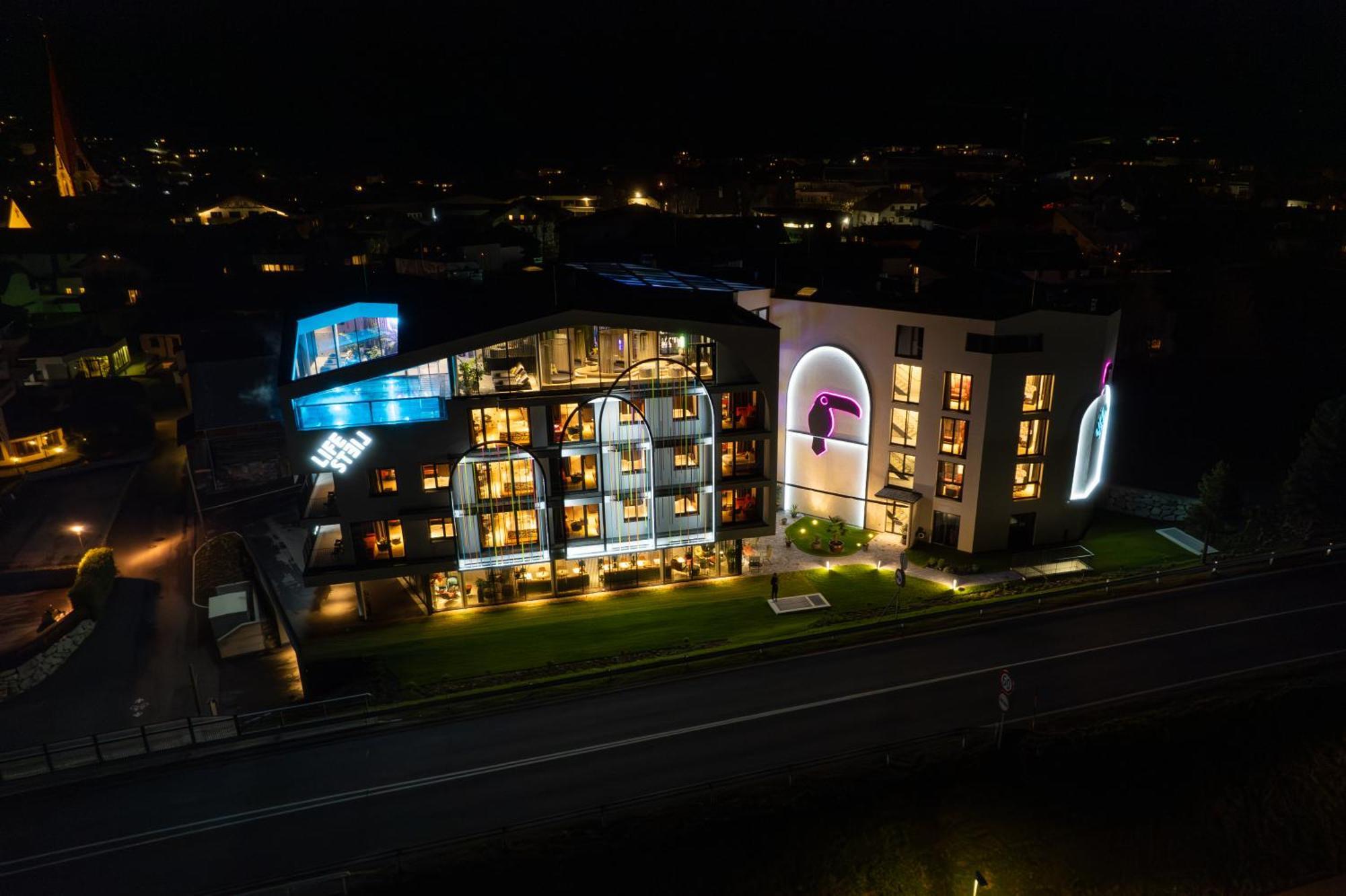Lifesteil Aparthotel อุมเฮาเซิน ภายนอก รูปภาพ